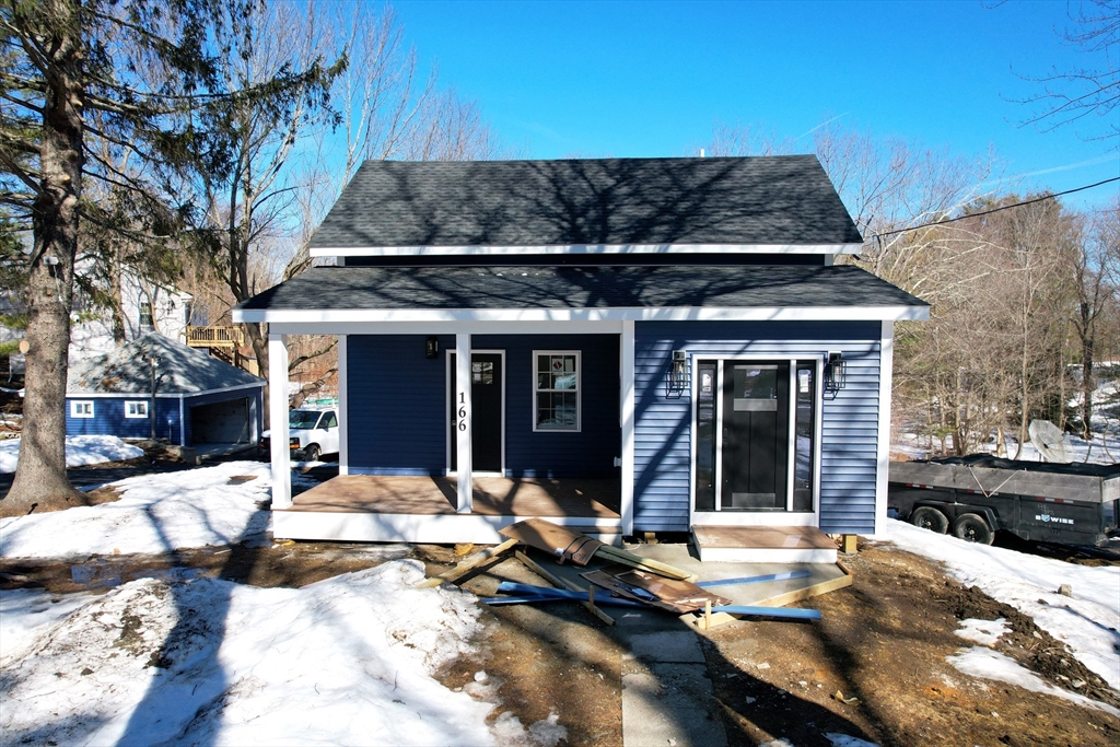 166 Leicester St