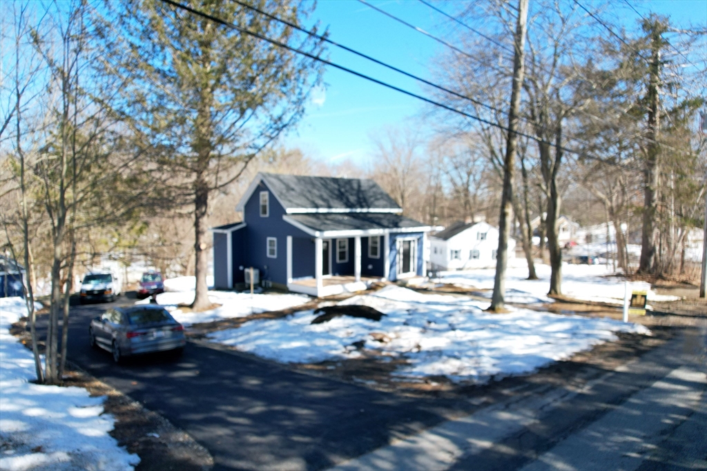 166 Leicester St