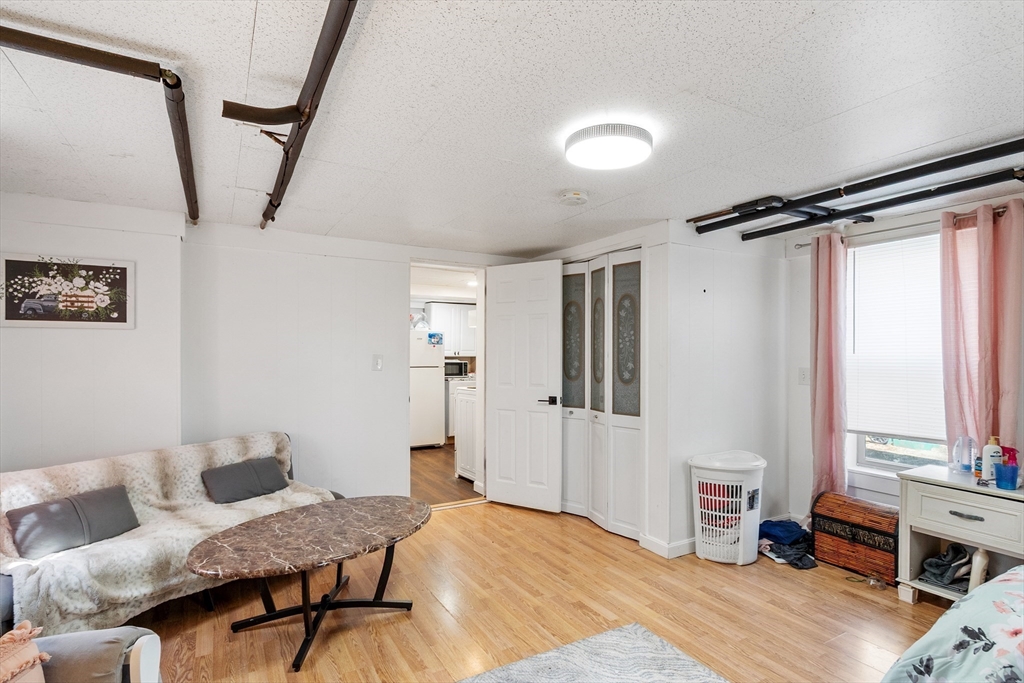 159 East St