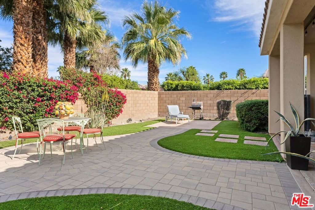 81910 Golden Star Way