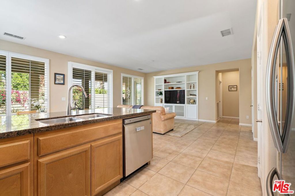 81910 Golden Star Way