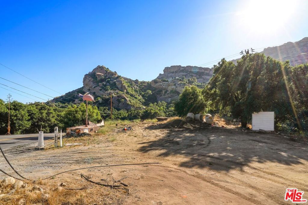 670 Bryant Drive