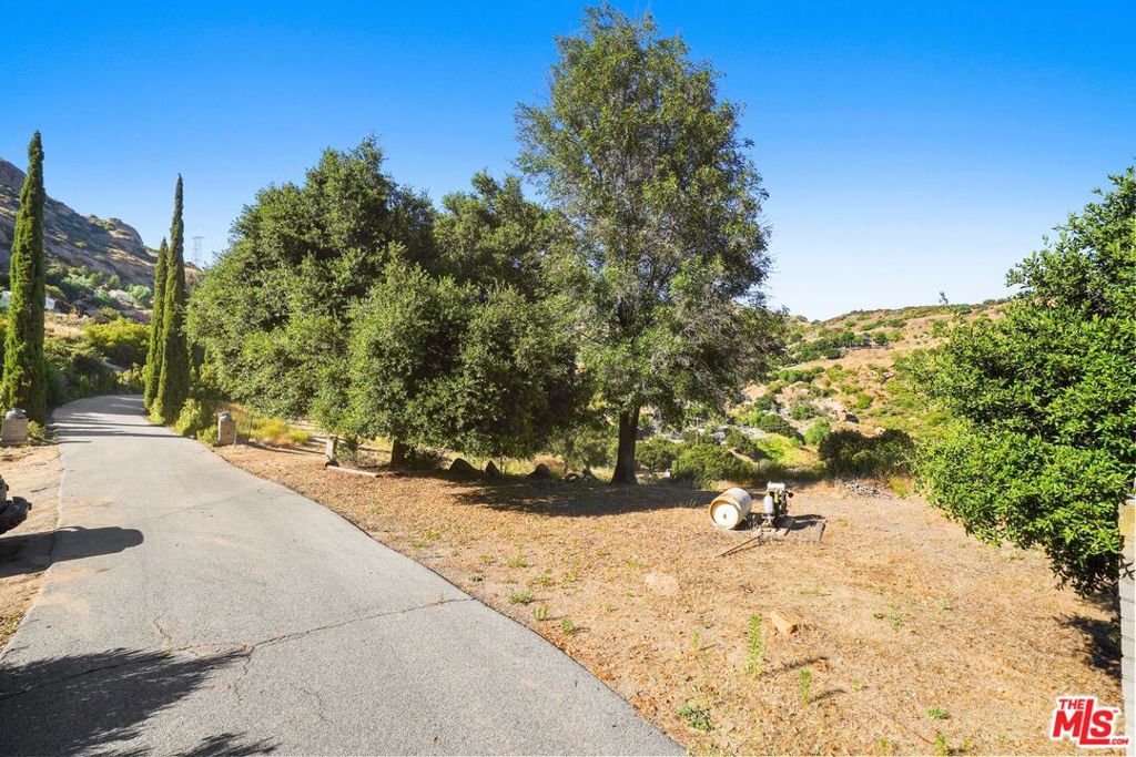 670 Bryant Drive