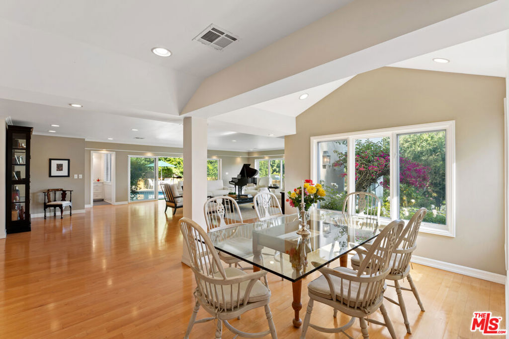12750 Mulholland Drive