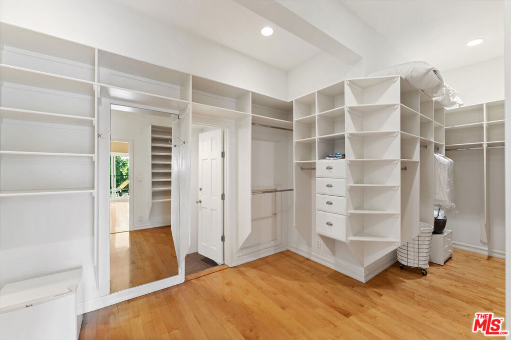 12750 Mulholland Drive