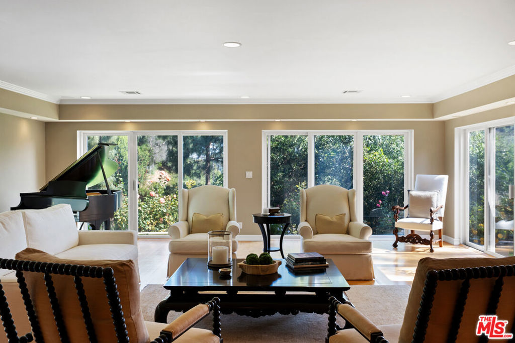 12750 Mulholland Drive