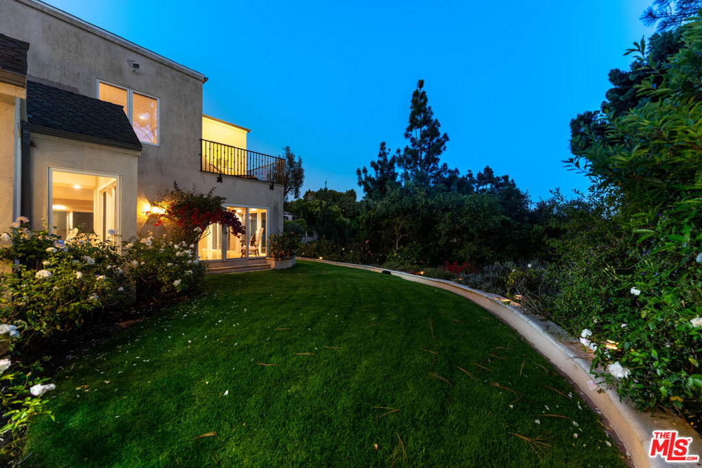 12750 Mulholland Drive