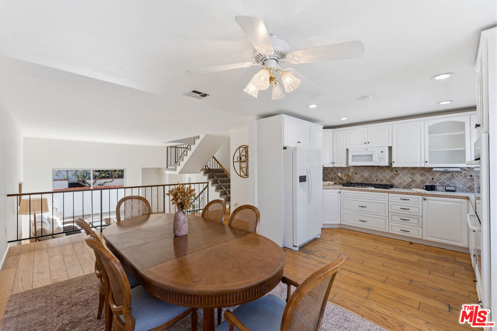 10030 Owensmouth Avenue 67