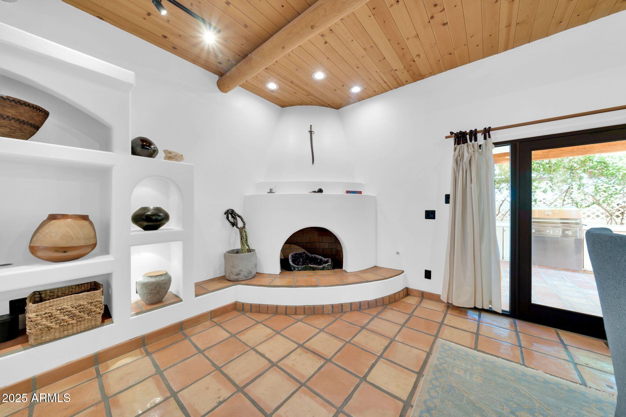 110 E Concorda Drive