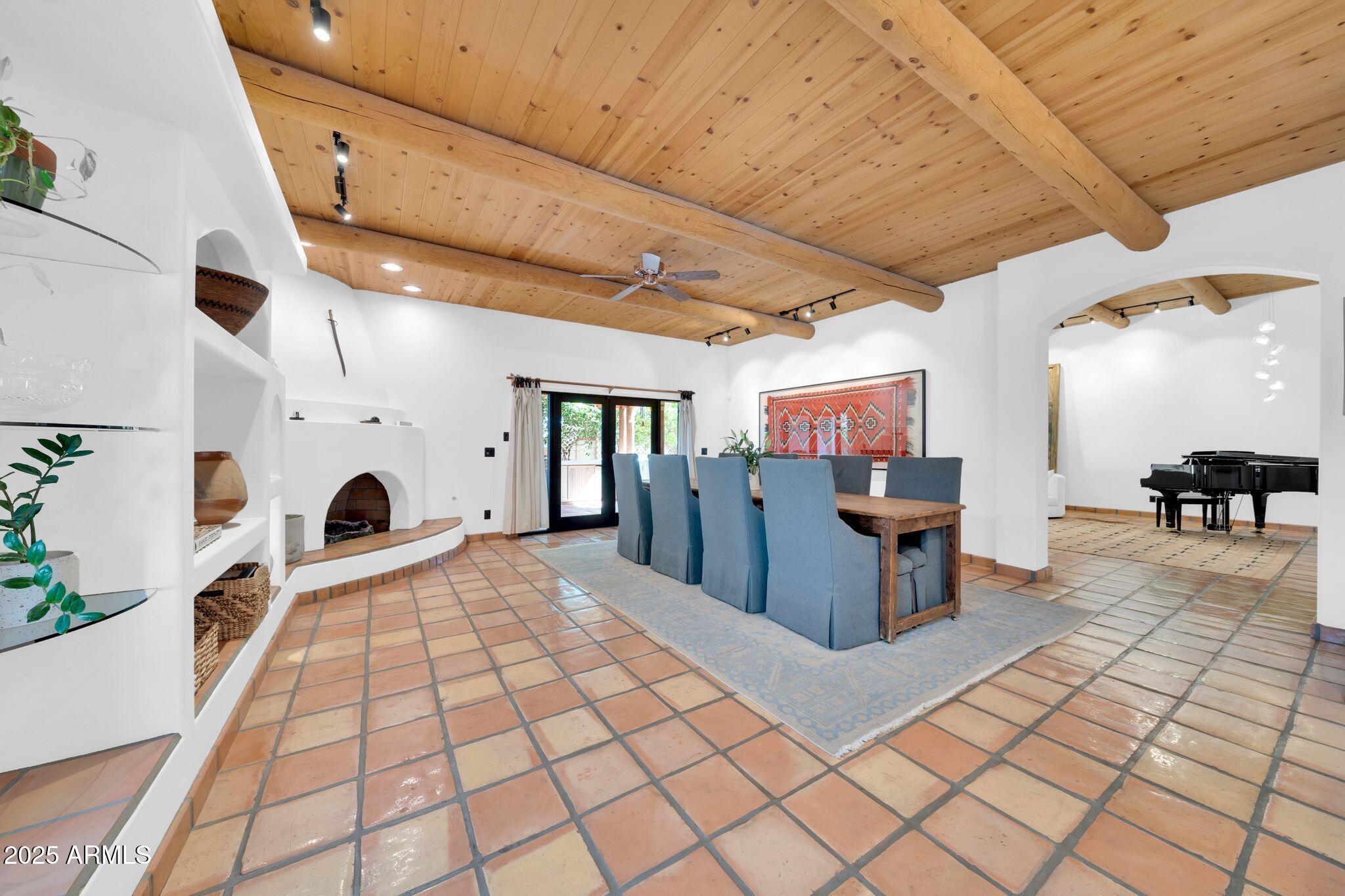 110 E Concorda Drive