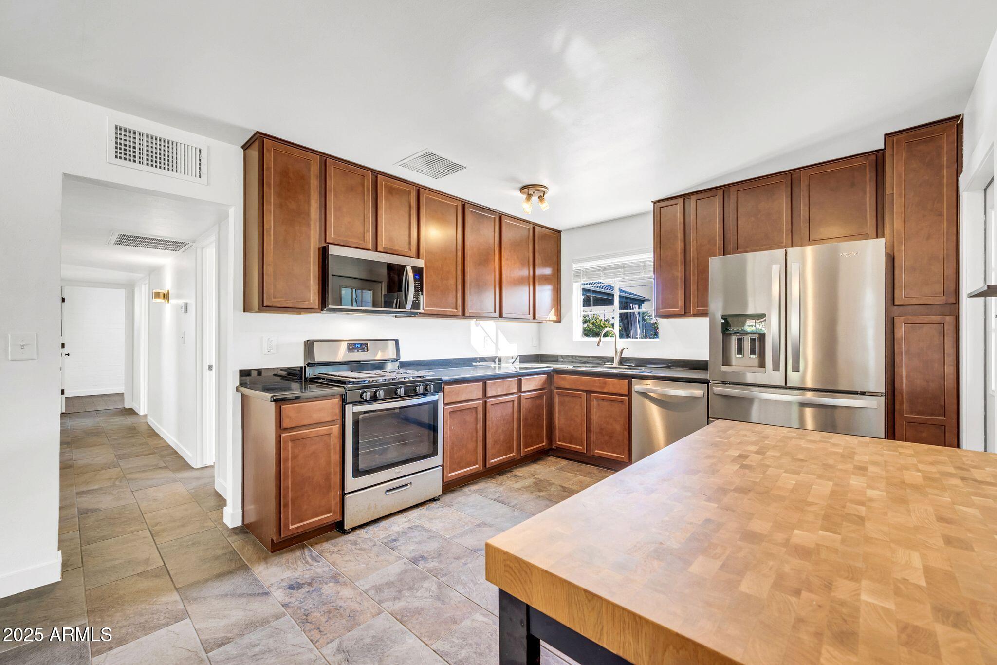 2607 N 51st Street