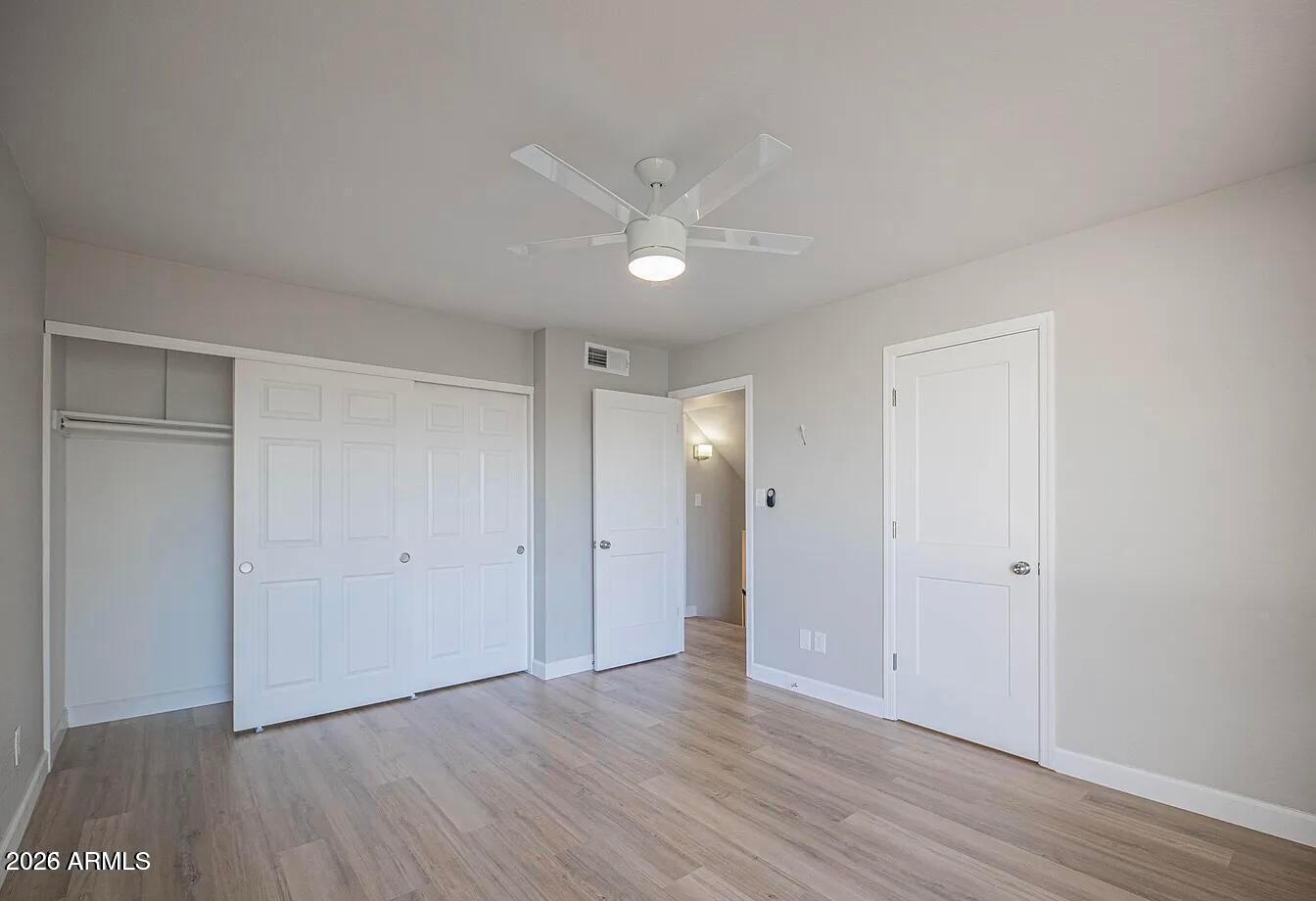 1646 E HERMOSA Drive