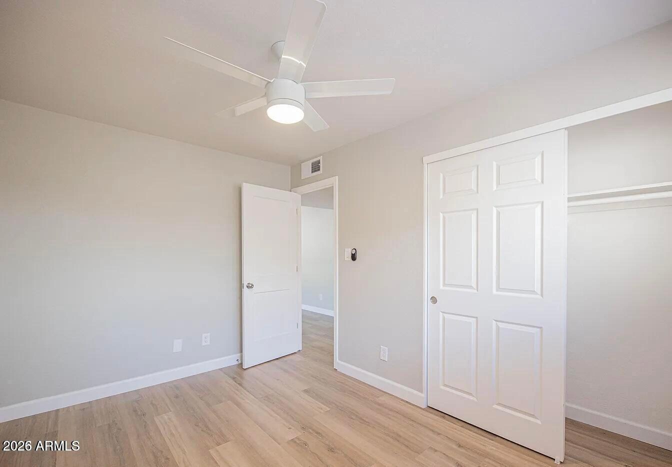 1646 E HERMOSA Drive