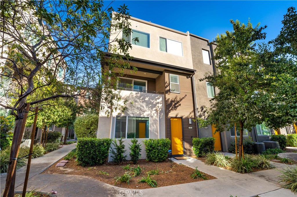 8411 N Fusion Way