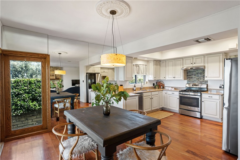 4535 San Blas