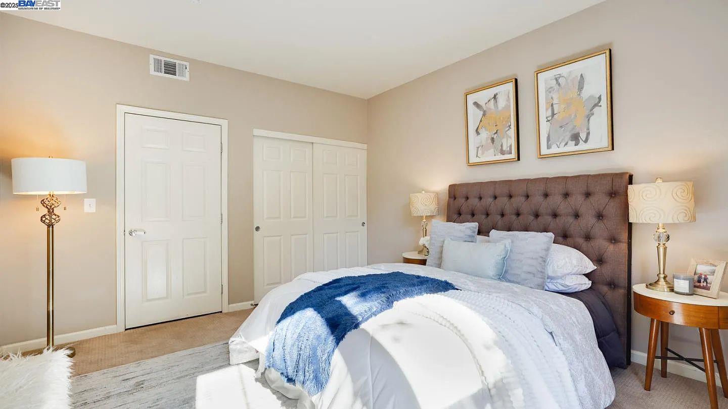30 E Julian St # 217