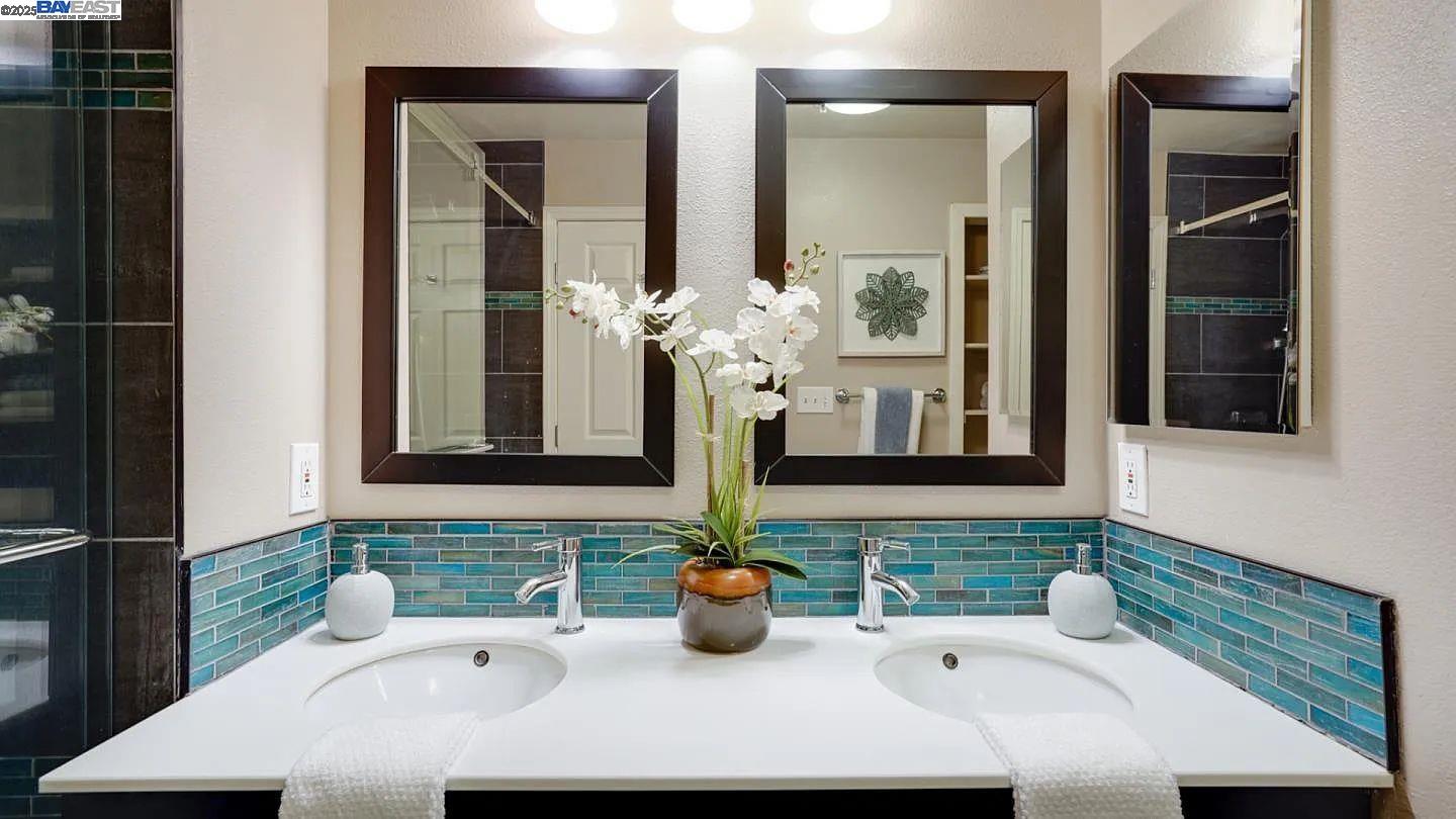 30 E Julian St # 217