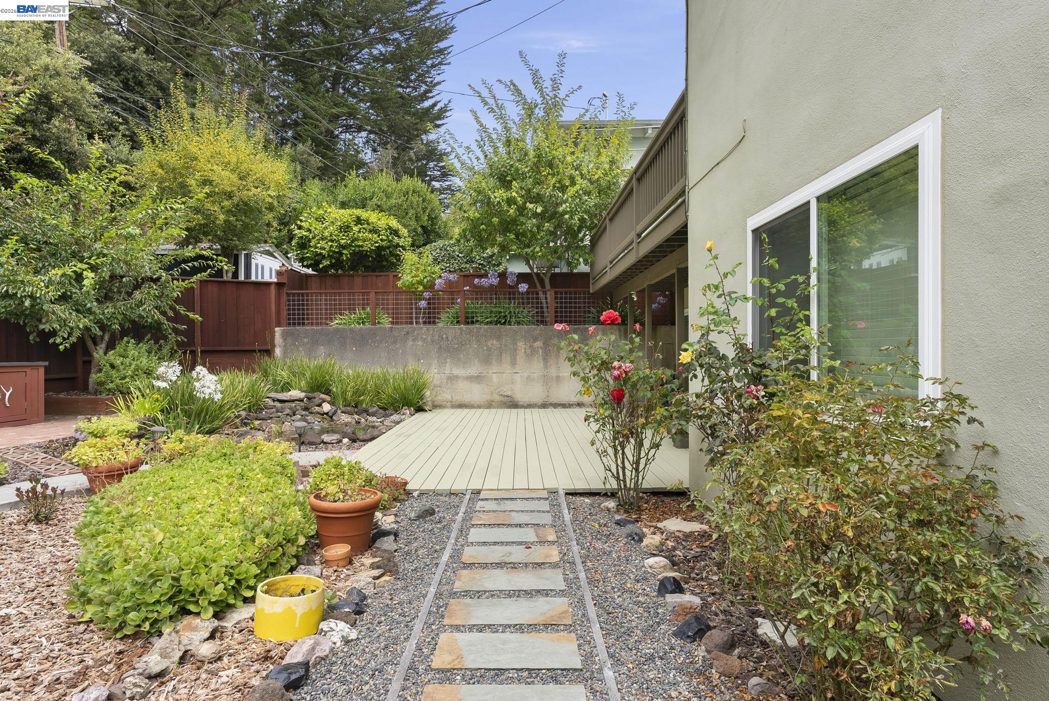3801 E Fleetwood Drive
