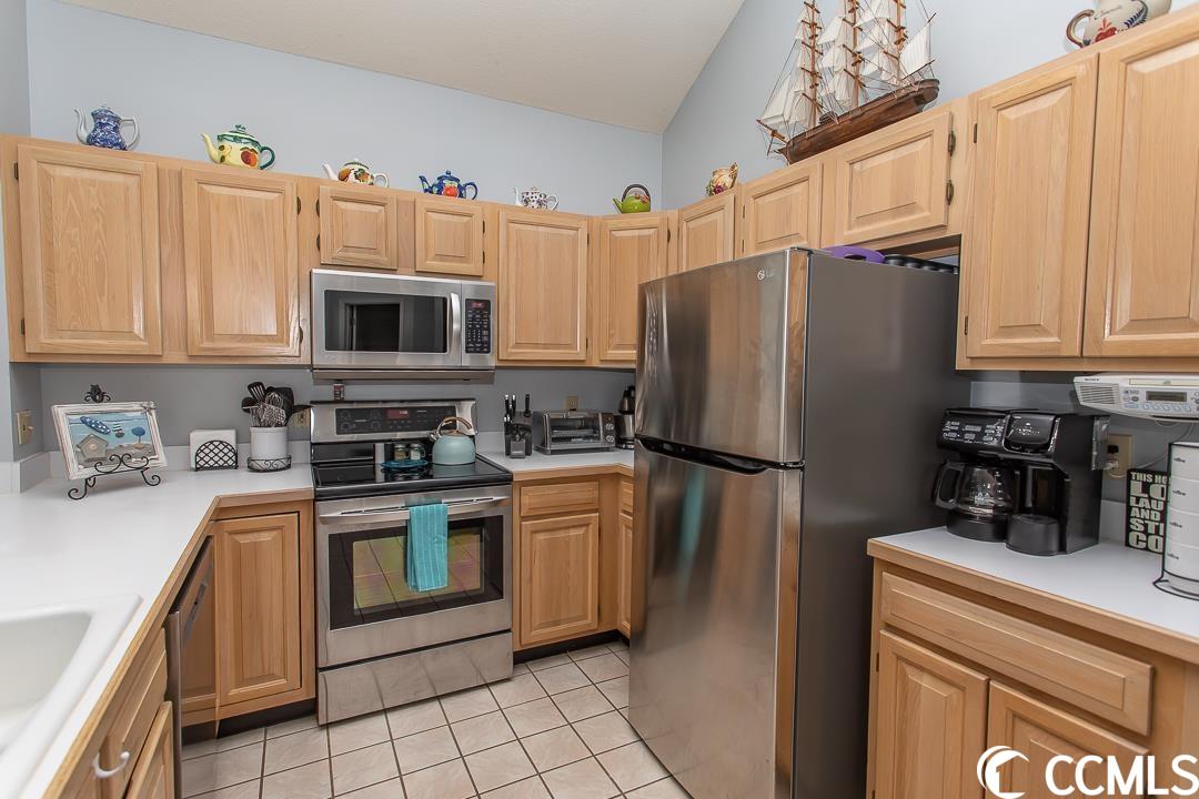 1221 Tidewater Dr. Unit: 822