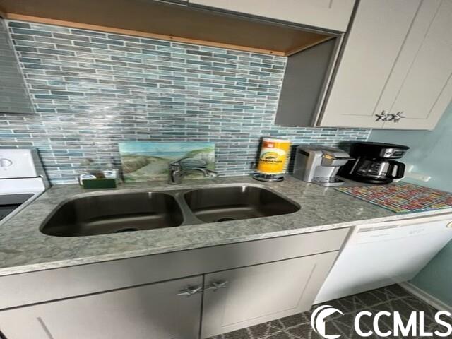 5905 South Kings Hwy. Unit: A-306