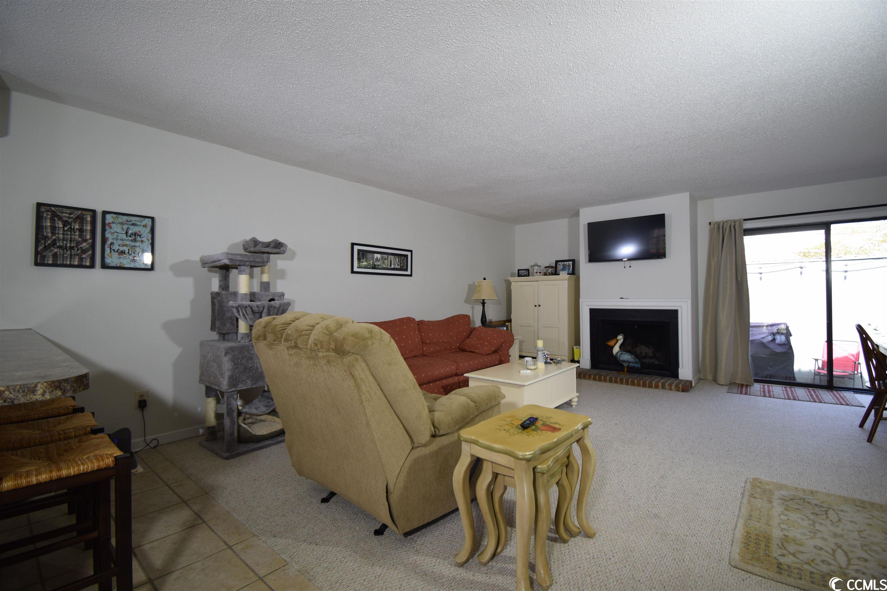 405 77th Ave. N Unit: 10