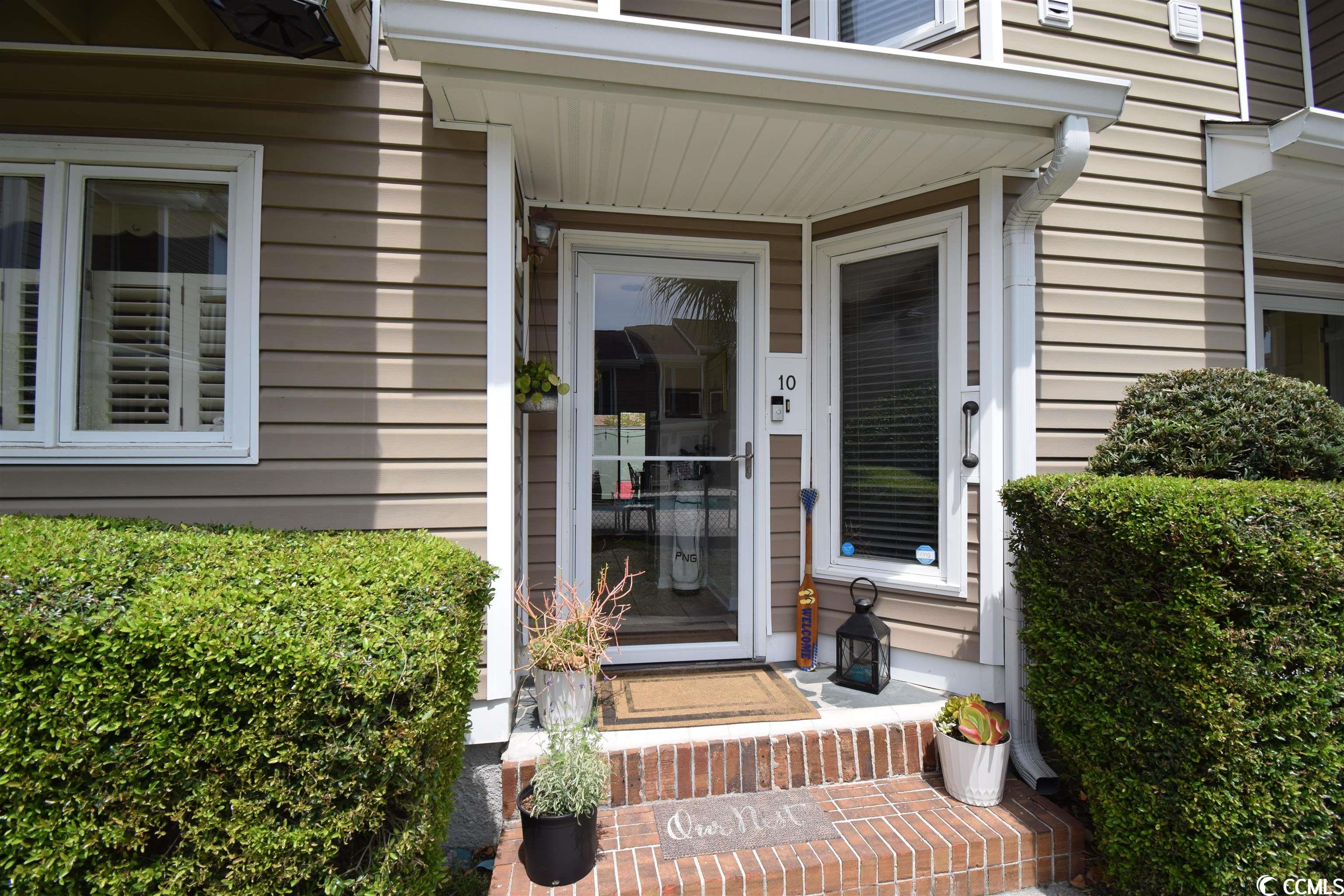 405 77th Ave. N Unit: 10