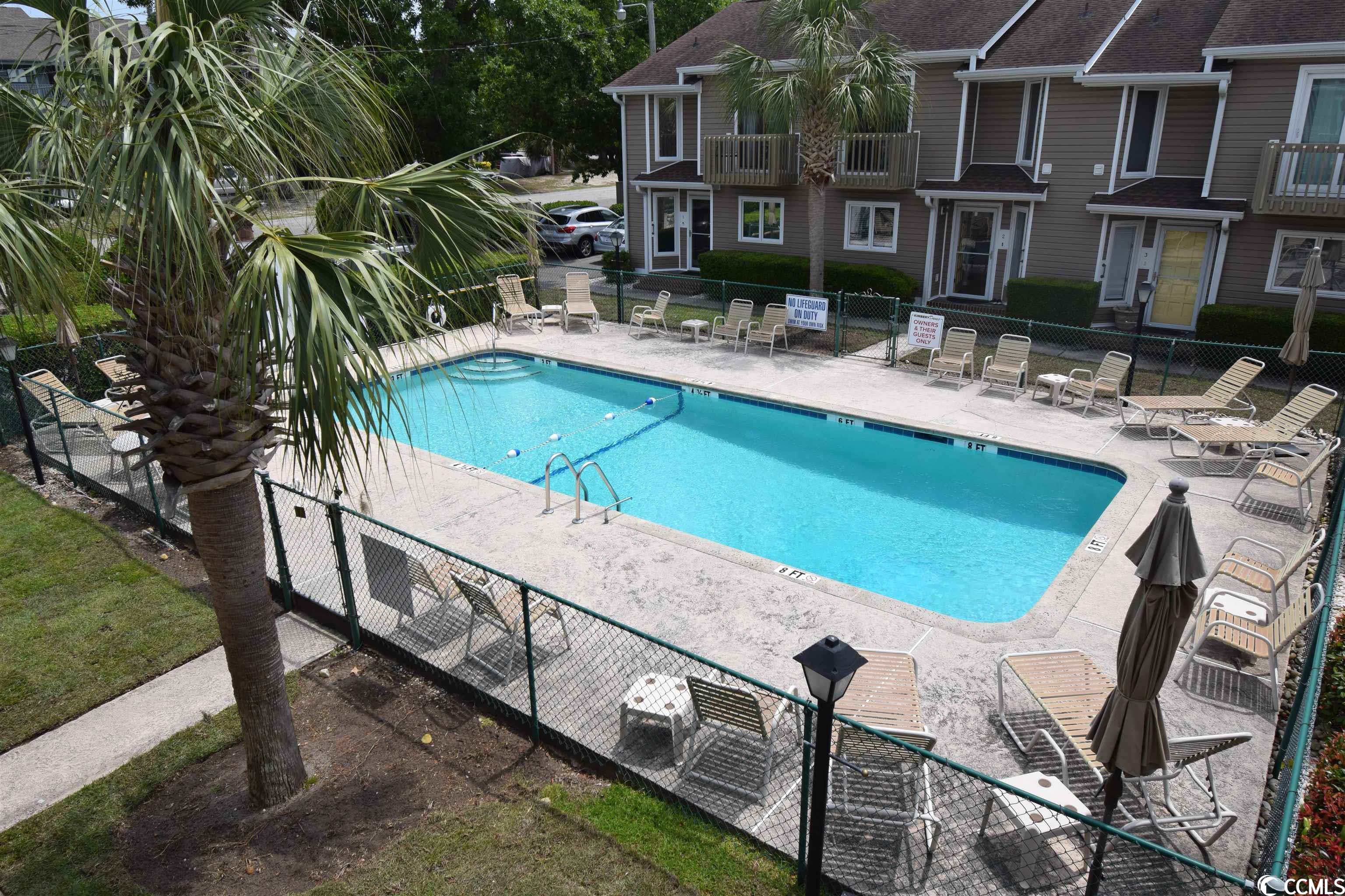 405 77th Ave. N Unit: 10