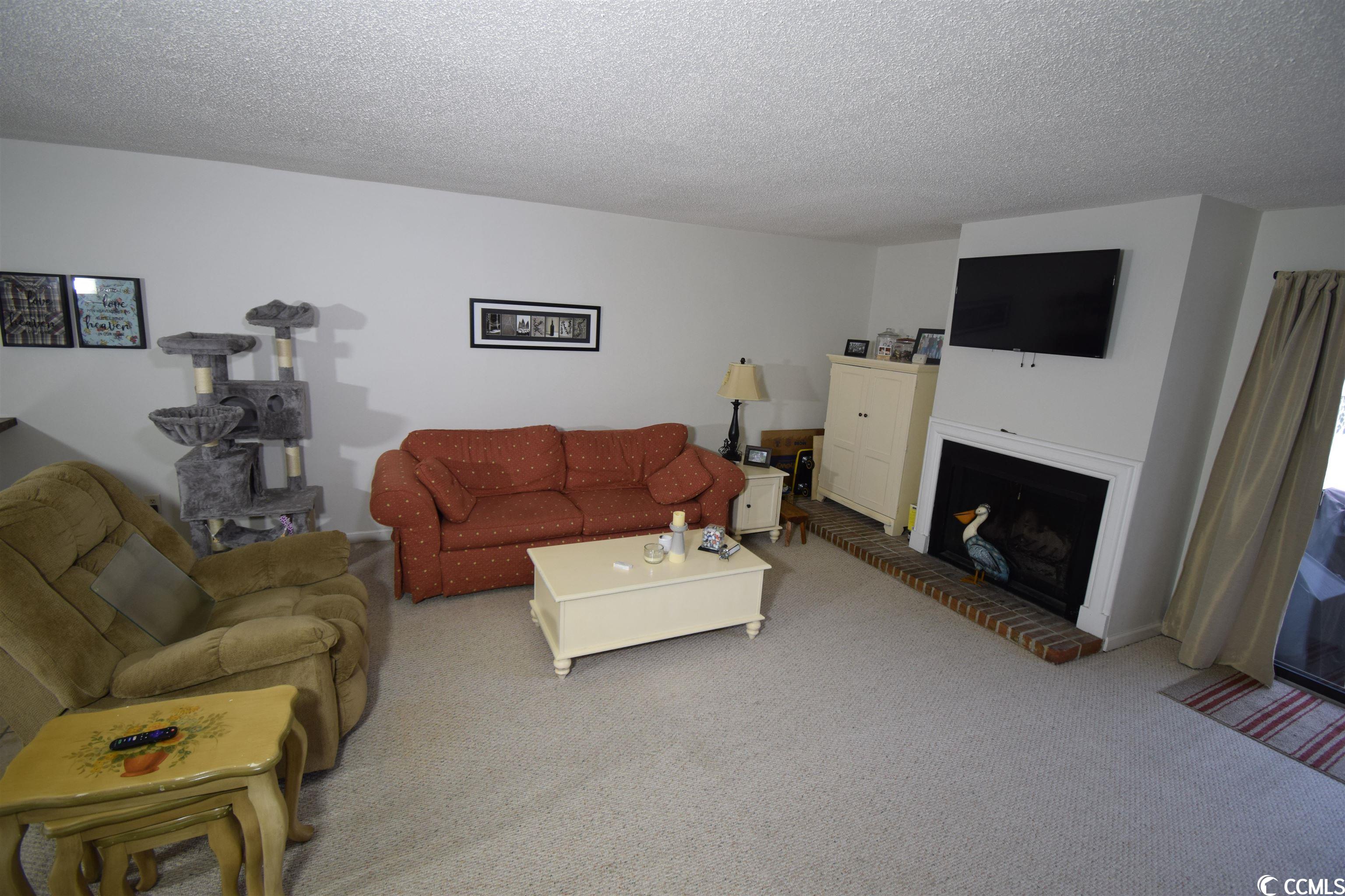 405 77th Ave. N Unit: 10