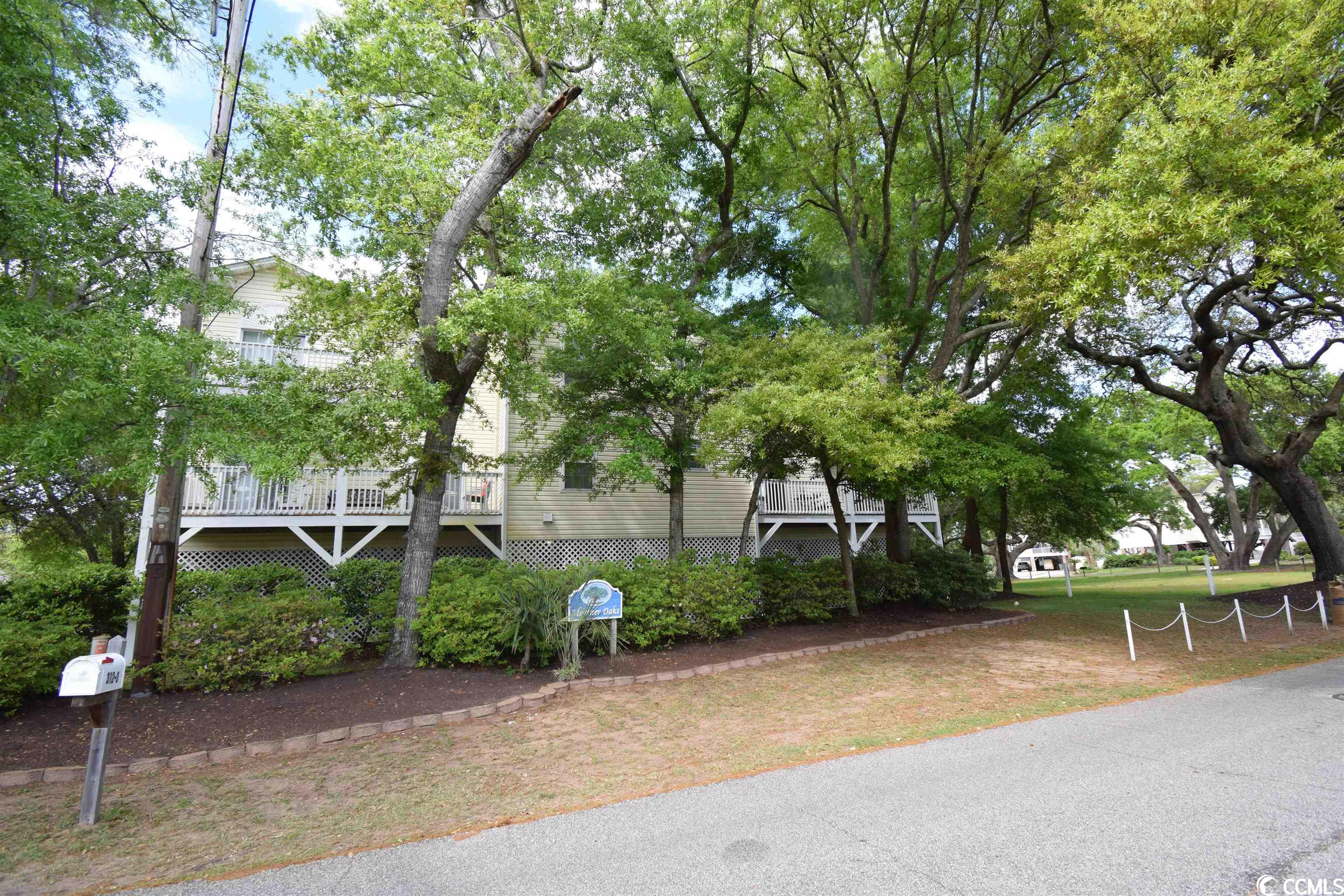 312 S Willow Dr. Unit: 3