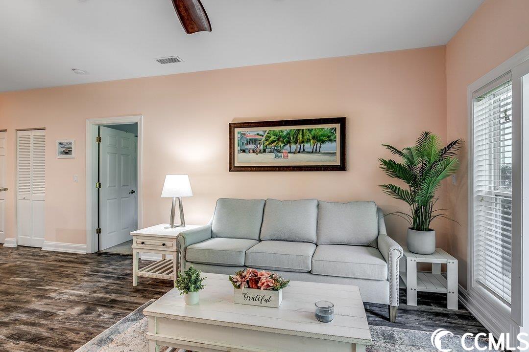 112 Cypress Point Ct. Unit: 105