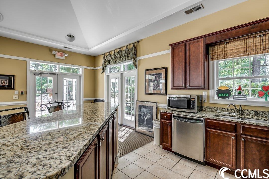 112 Cypress Point Ct. Unit: 105