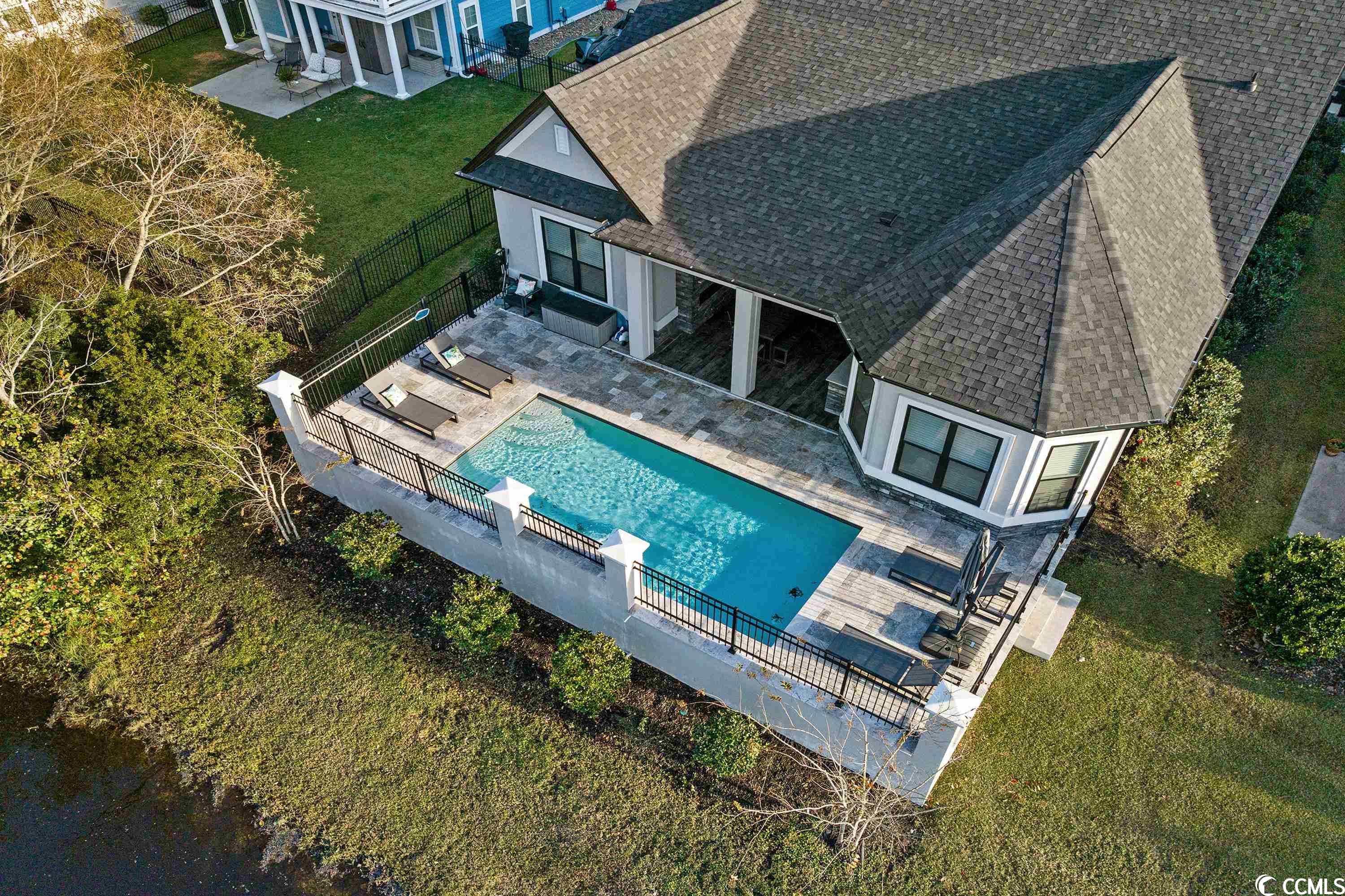 971 Shipmaster Ave.