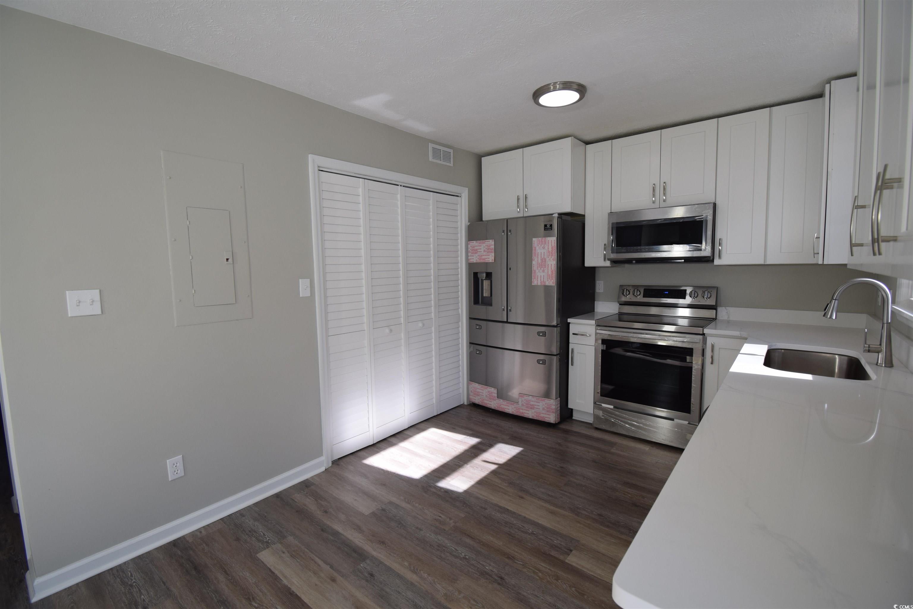 715 Pine Dr. N Unit: A