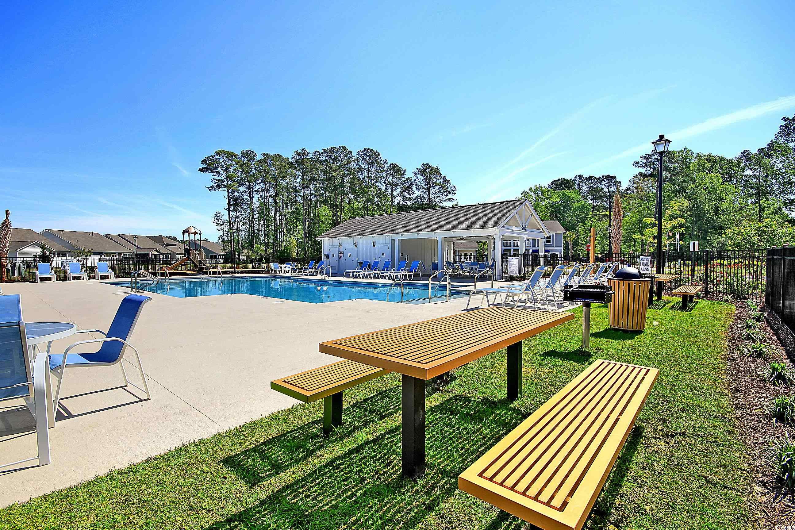 552 Harrison Mill St. Unit: 586