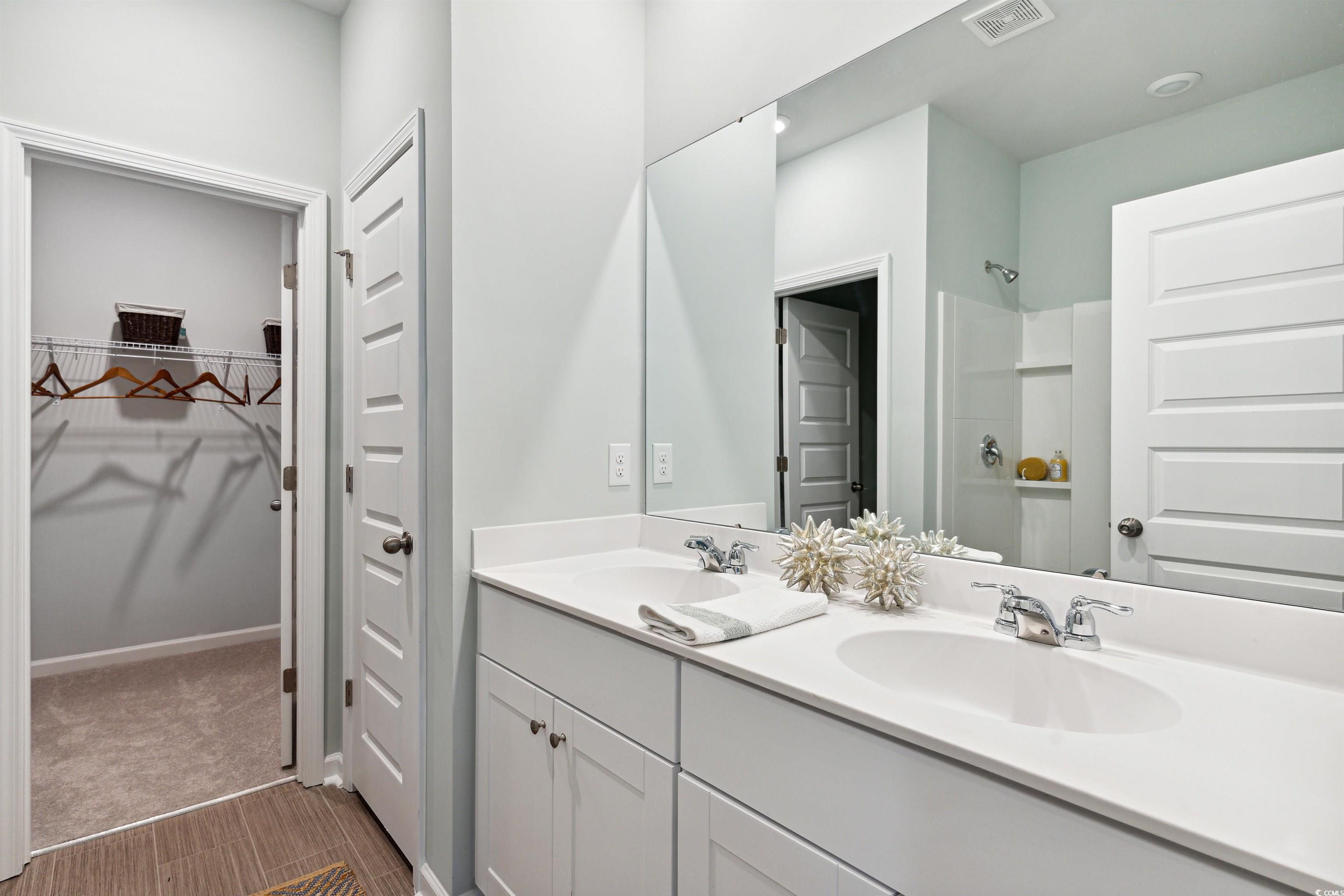 552 Harrison Mill St. Unit: 586