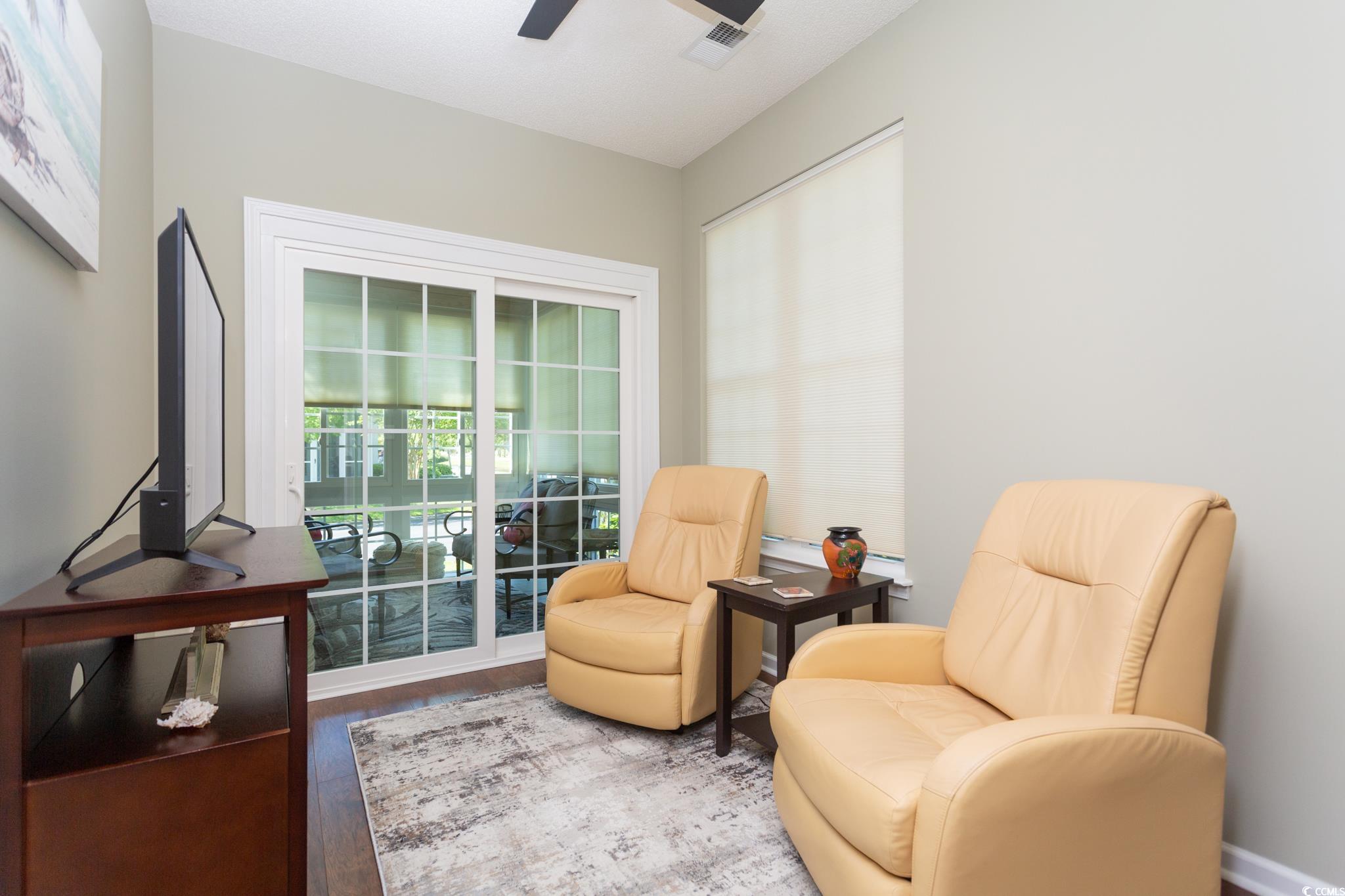 200 Wild Rye Pl. Unit: 1404