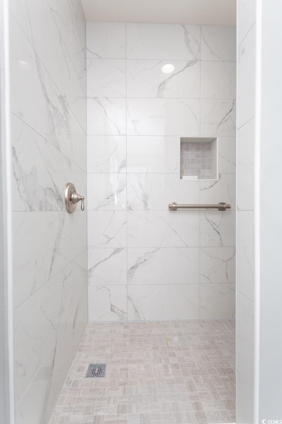 200 Wild Rye Pl. Unit: 1404