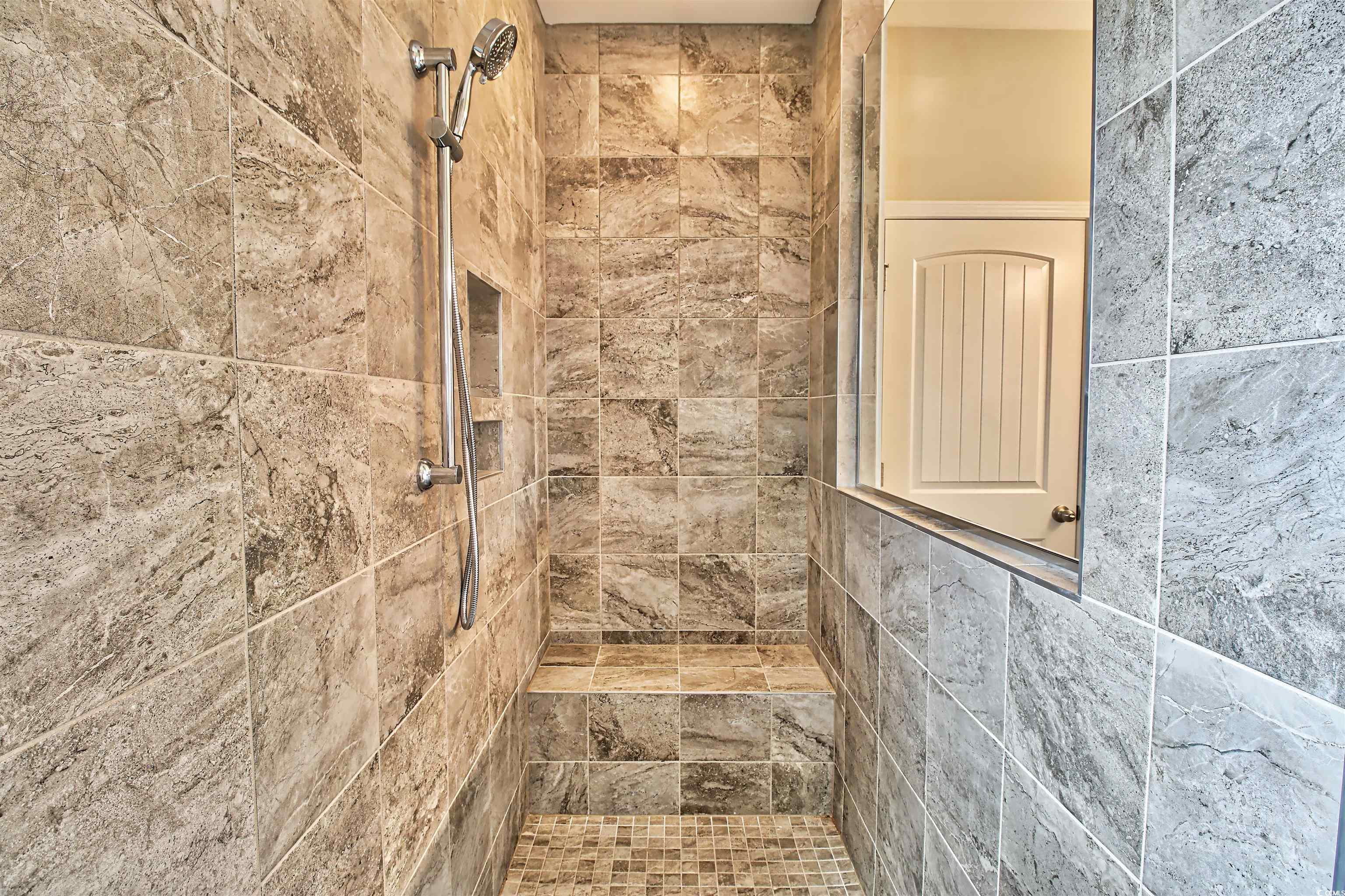 984 Log Cabin Rd.