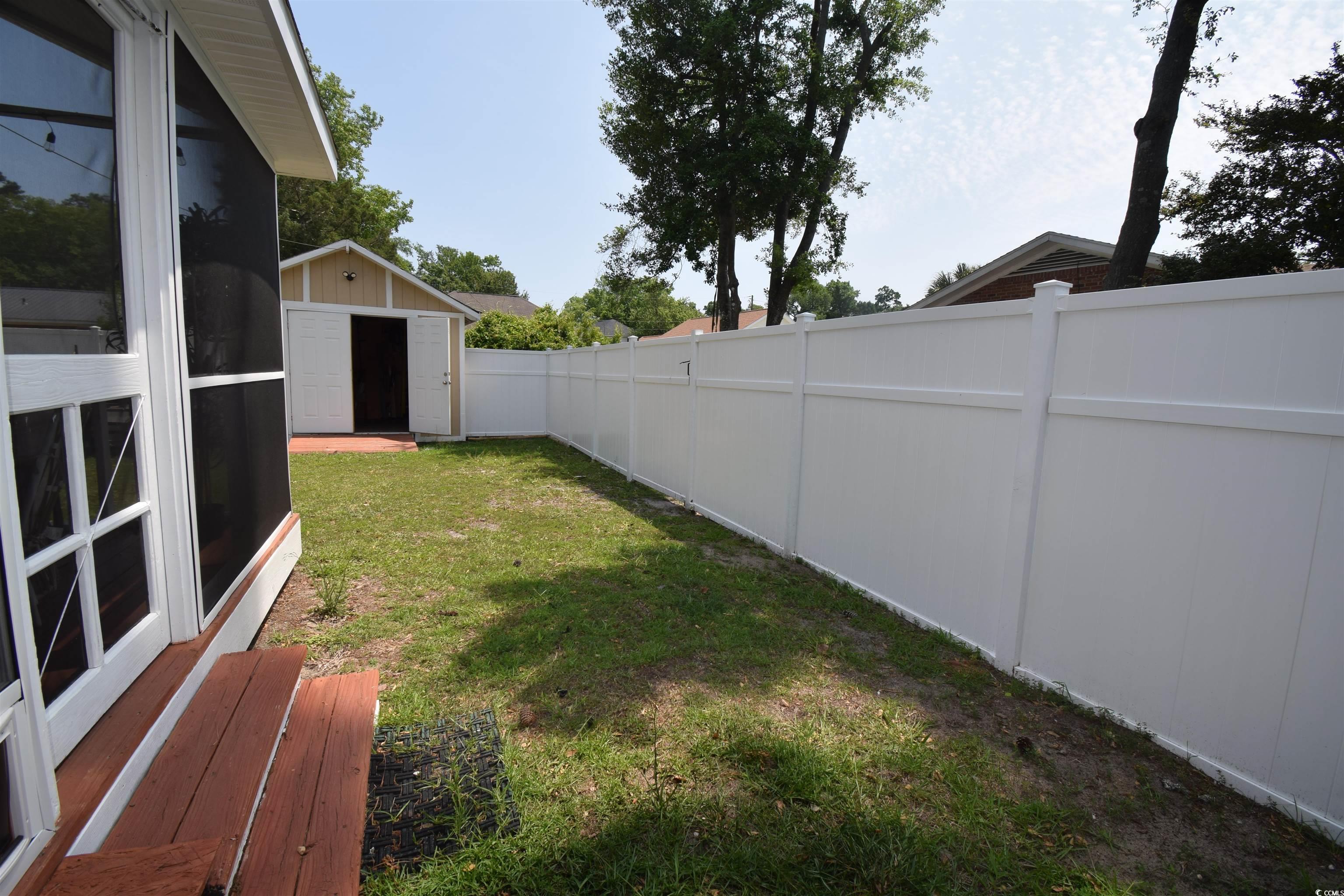 1021 S Poplar Dr.