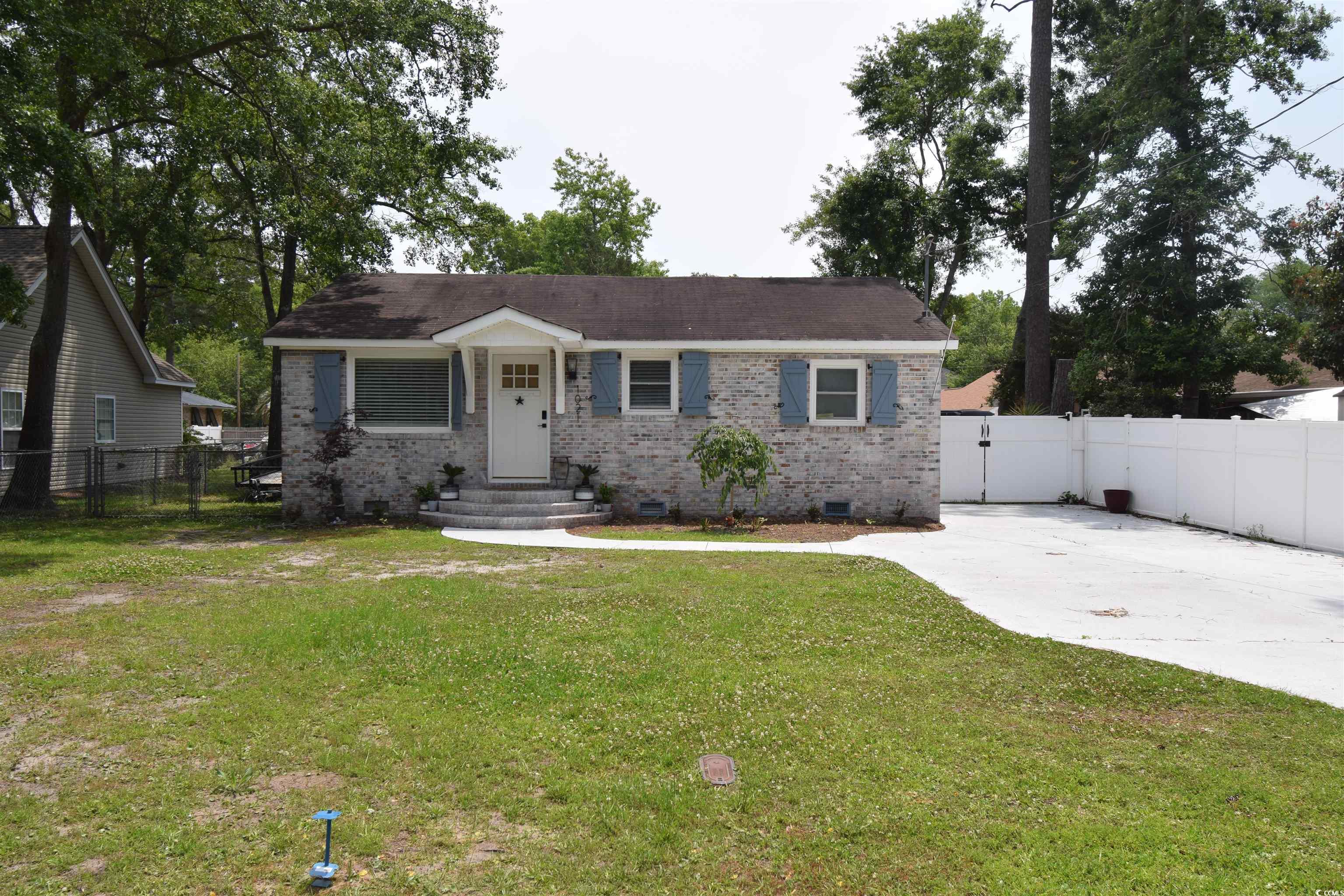 1021 S Poplar Dr.