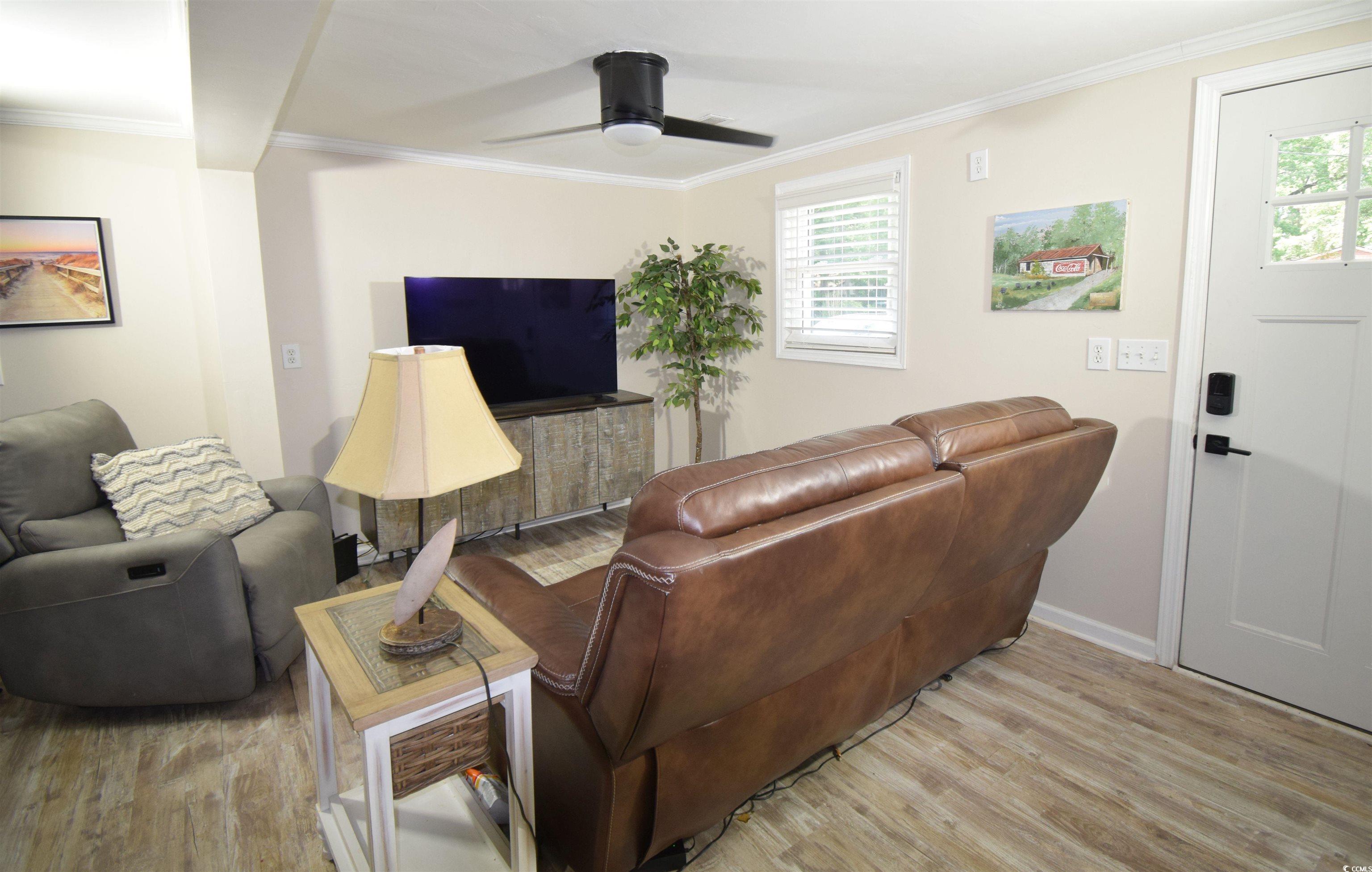 1021 S Poplar Dr.