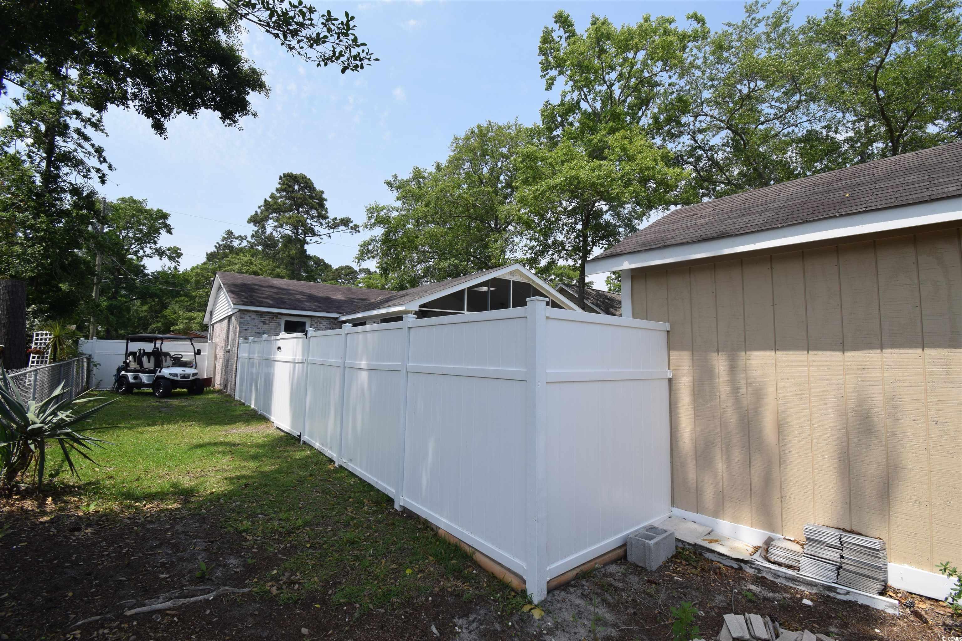 1021 S Poplar Dr.