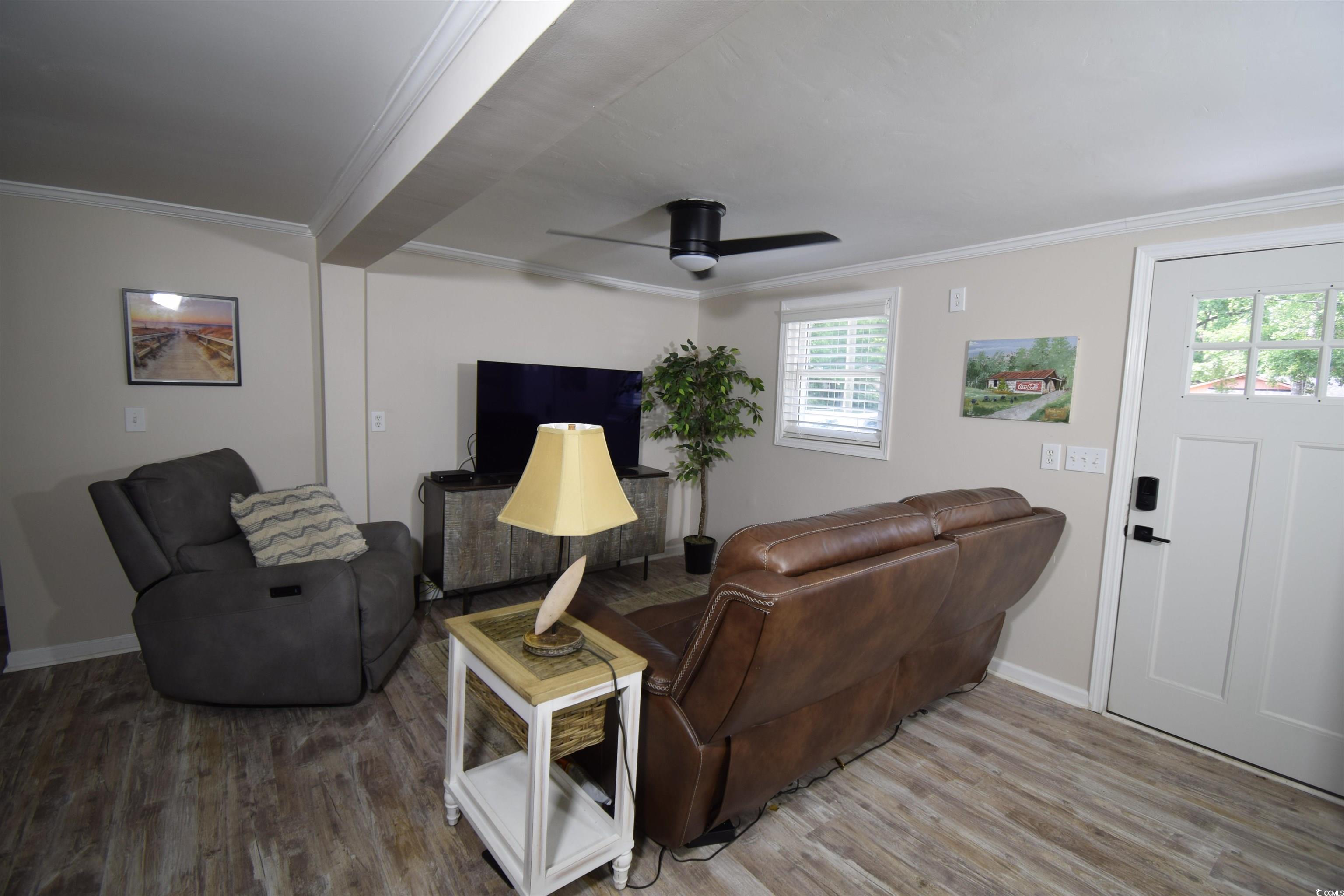 1021 S Poplar Dr.