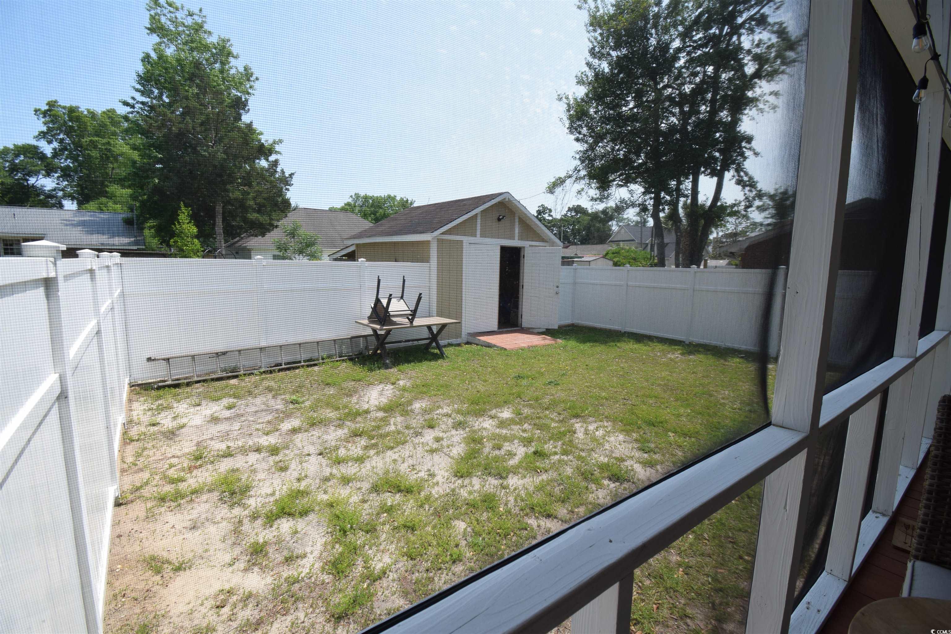 1021 S Poplar Dr.
