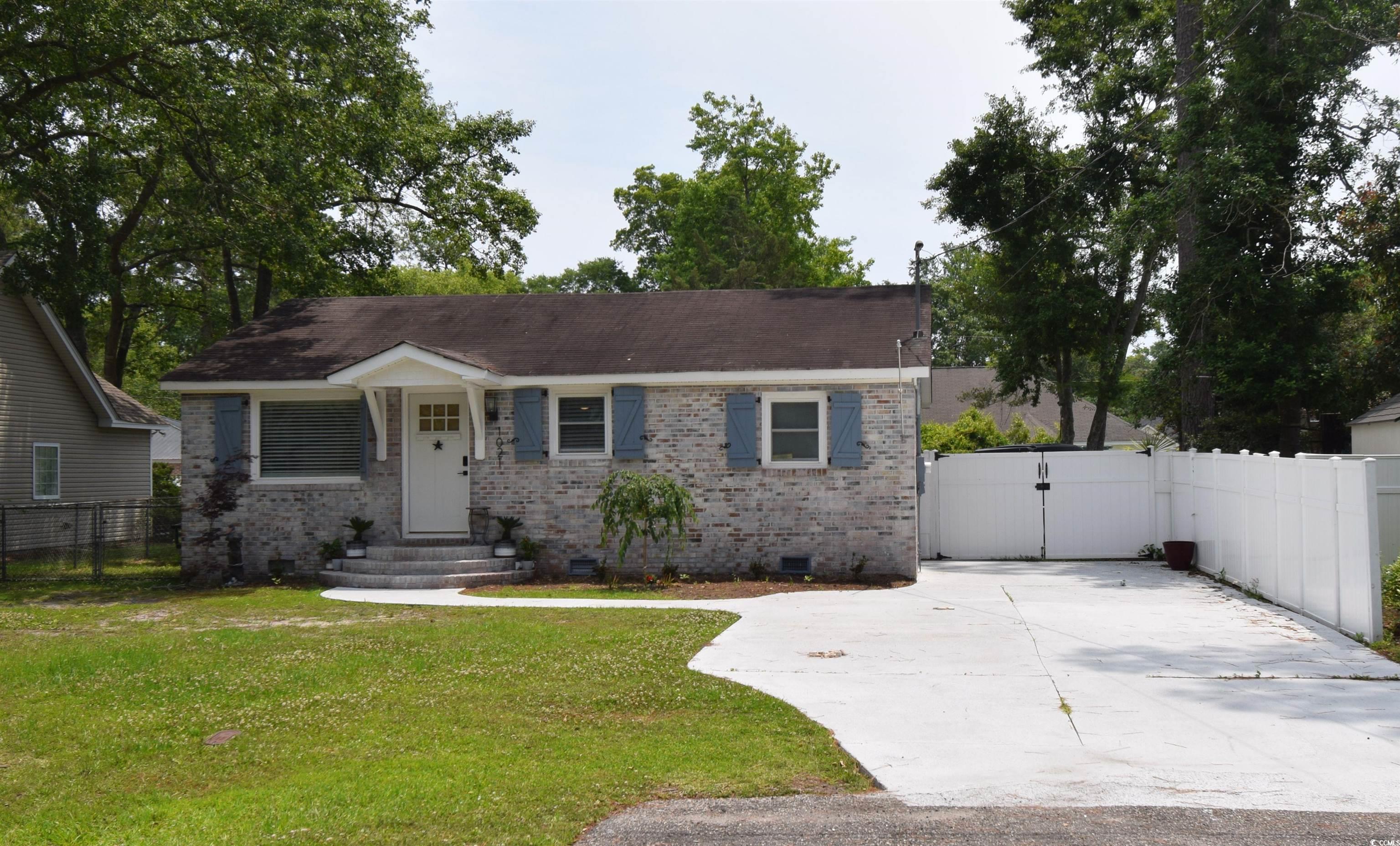 1021 S Poplar Dr.
