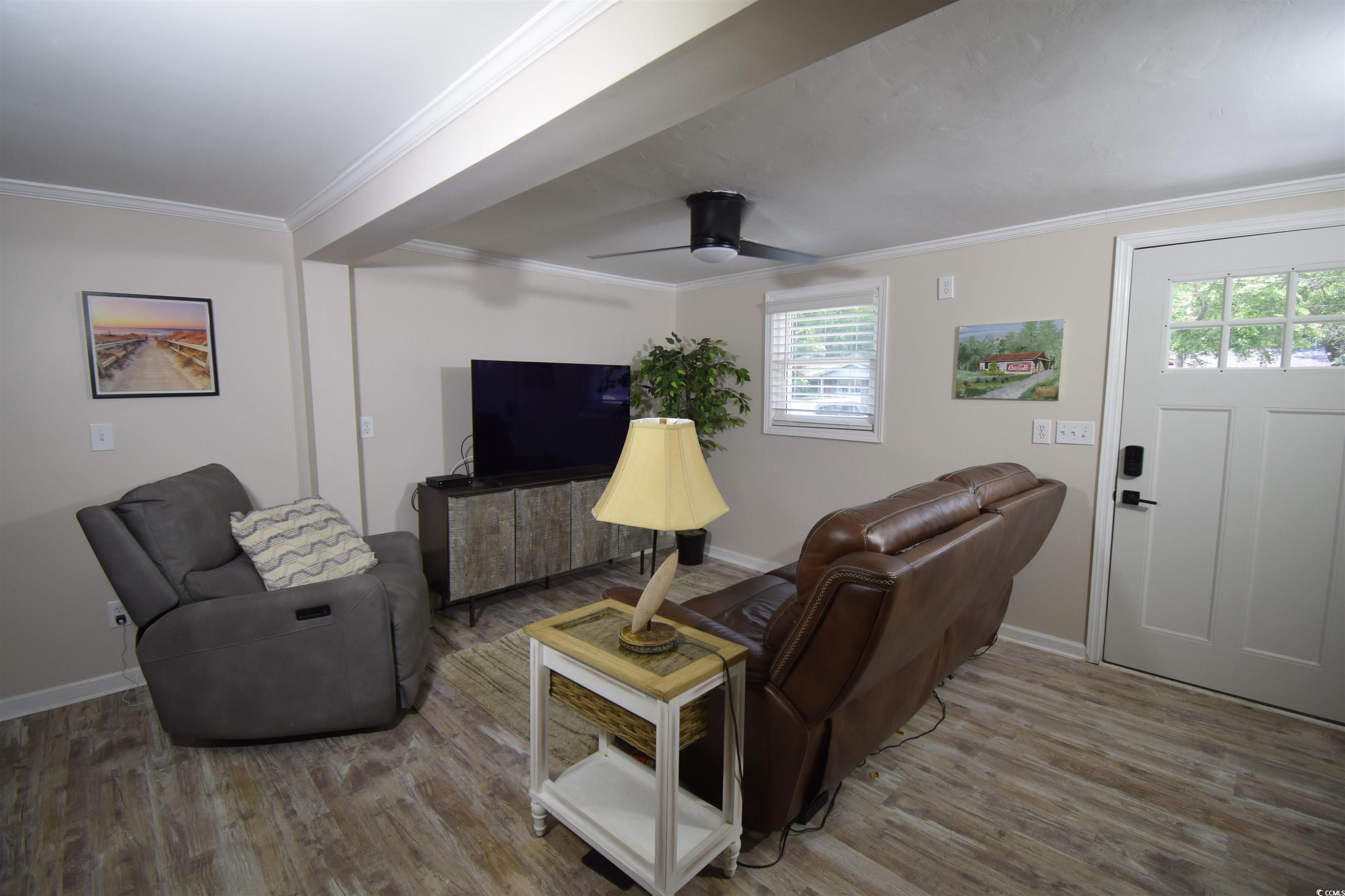 1021 S Poplar Dr.