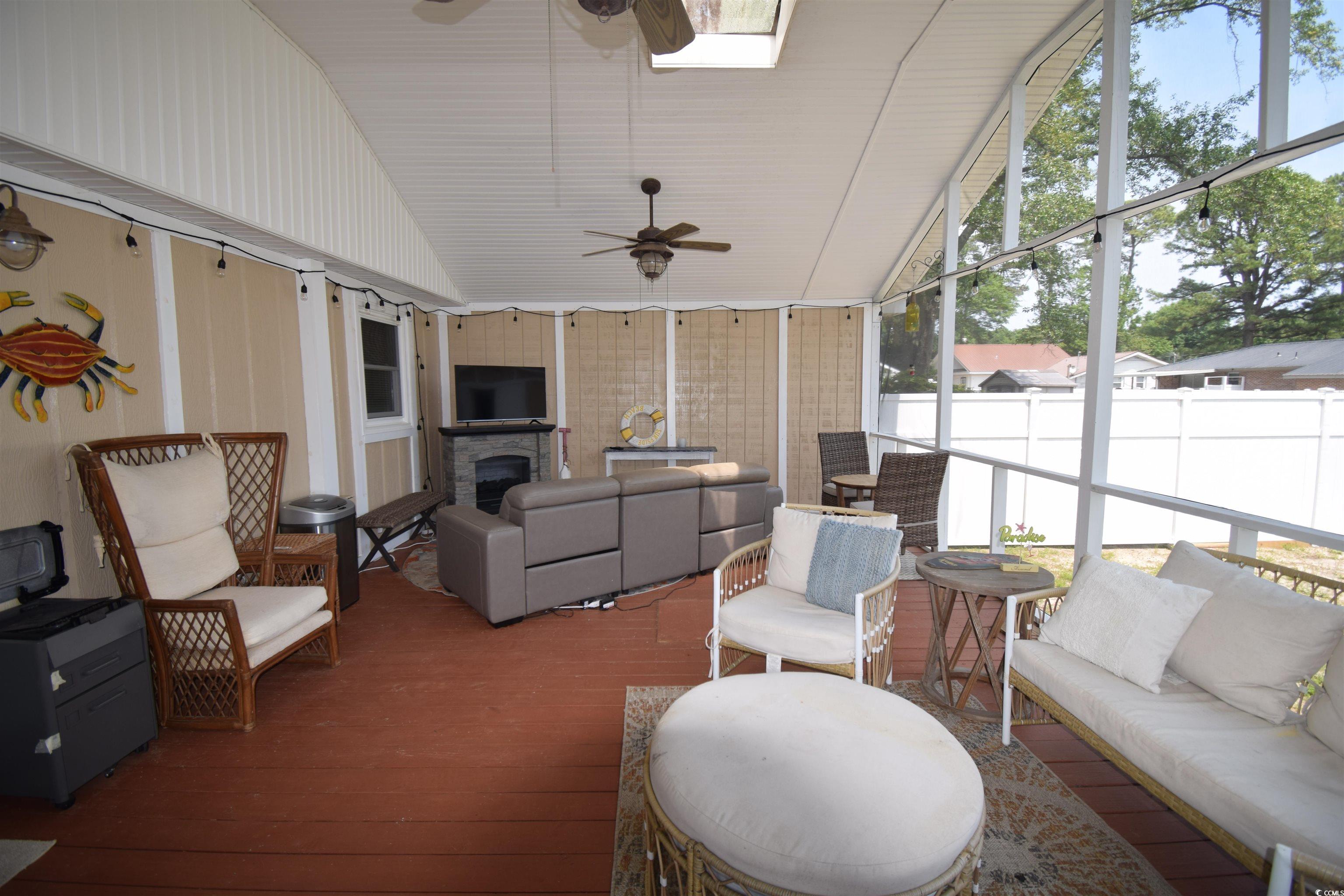 1021 S Poplar Dr.
