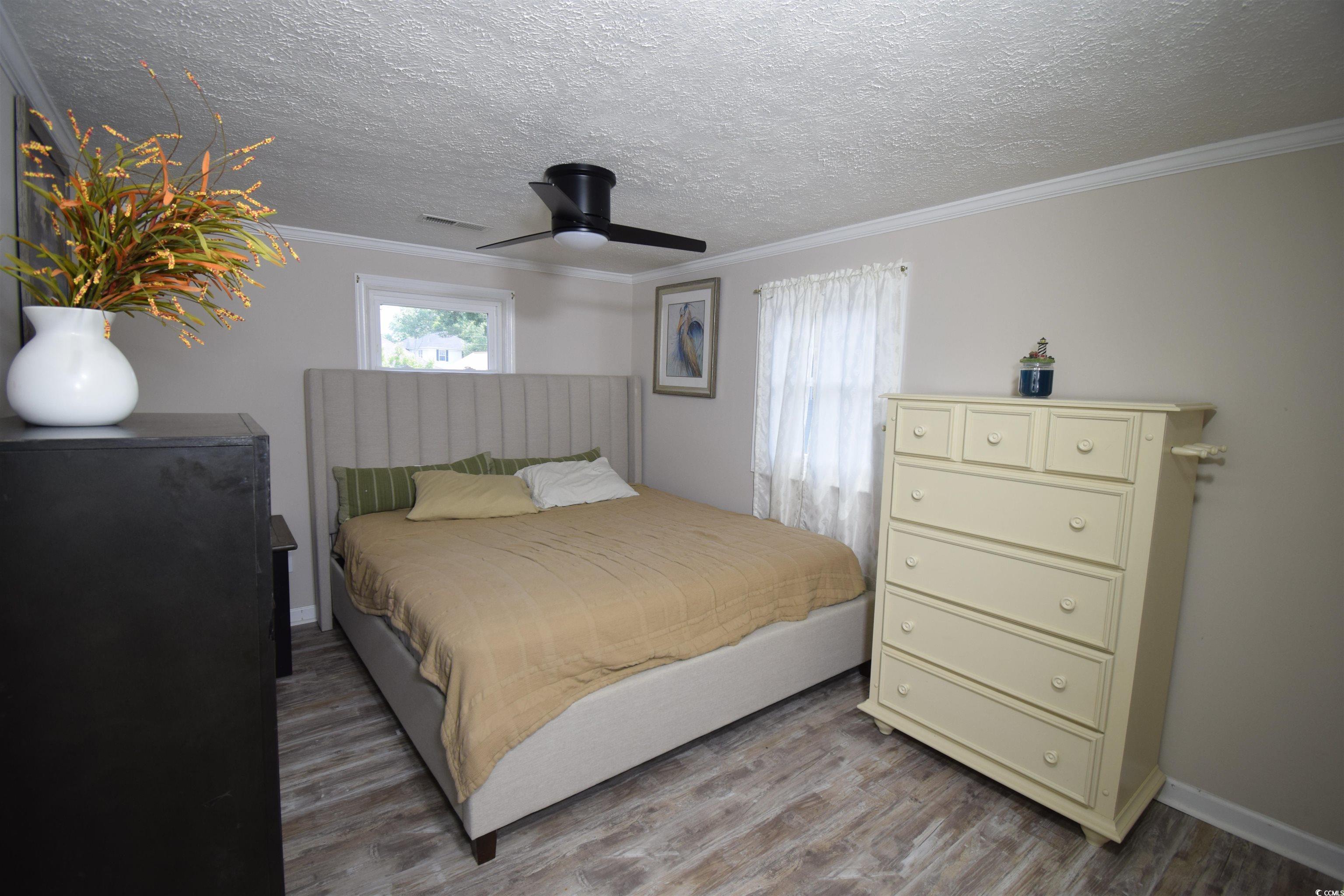 1021 S Poplar Dr.