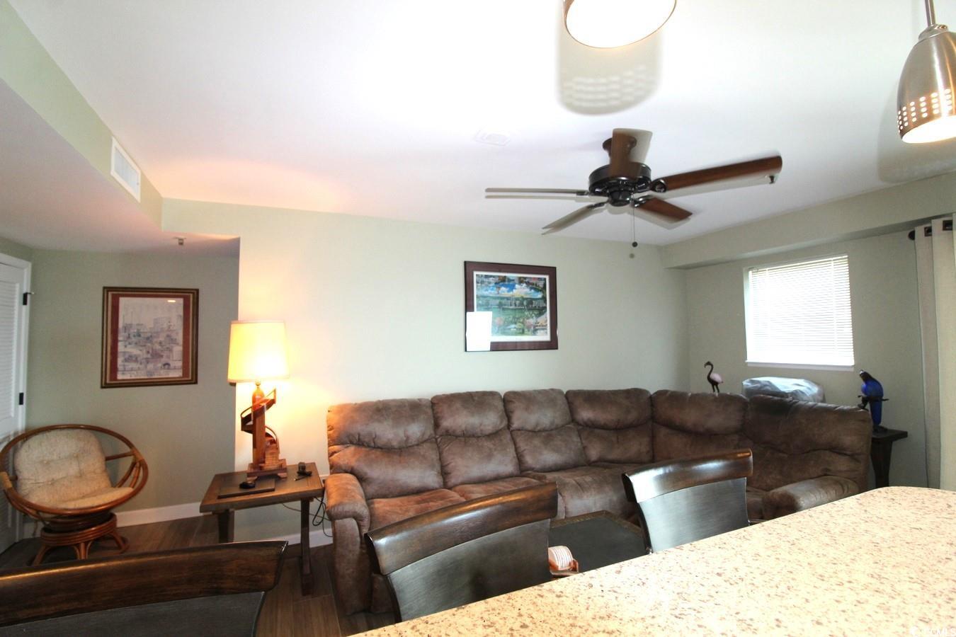 5905 S Kings Hwy. Unit: 1811