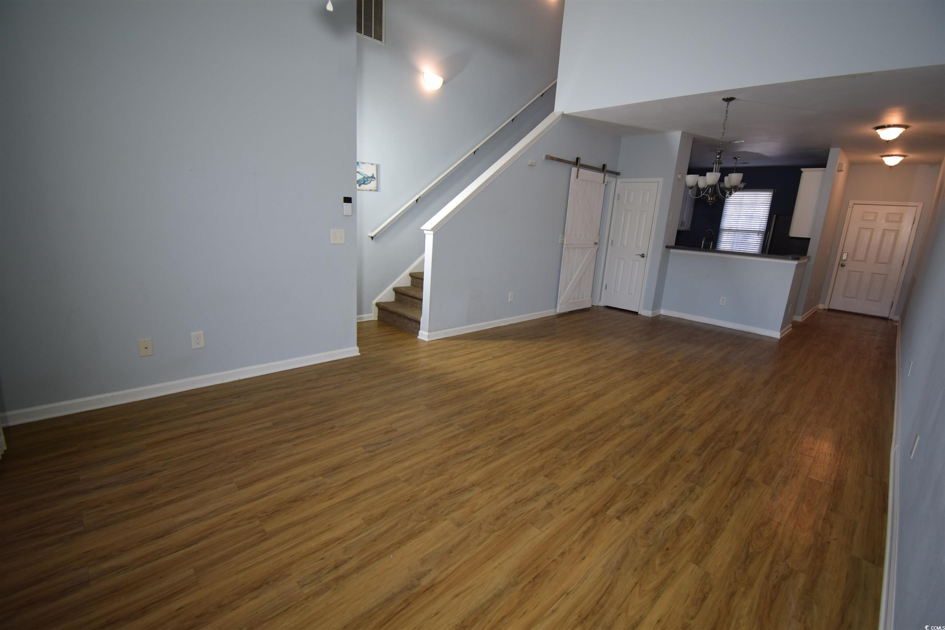 281 Connemara Dr. Unit: B